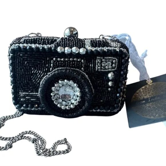 From India to You Beaded Rhinestone Camera Handbag Tik Tok Viral NWT - Picture 1 of 6